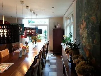 ゲストハウス Logement Hellevoetsluis ヘレヴートスライス