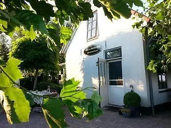 ゲストハウス Logement Hellevoetsluis ヘレヴートスライス