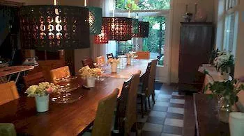 بيت ضيافة Logement Hellevoetsluis 3*